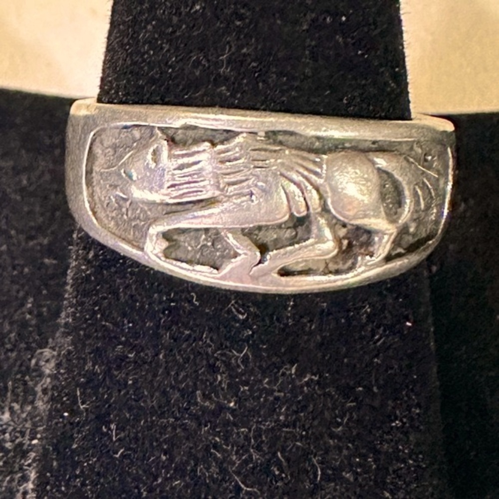 Sterling Silver Wolf Ring Size 9